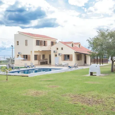 Villa Konnos View, Stunning 6bdr With Private Pool, Close To Konnos *