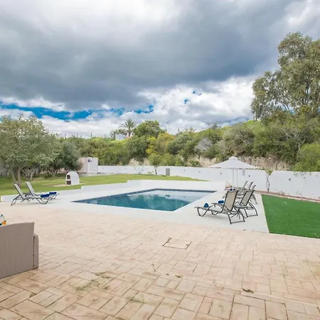 Konnos View, Stunning 6bdr With Private Pool, Close To Konnos 别墅